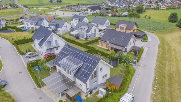 Domestic renewable energy solutions